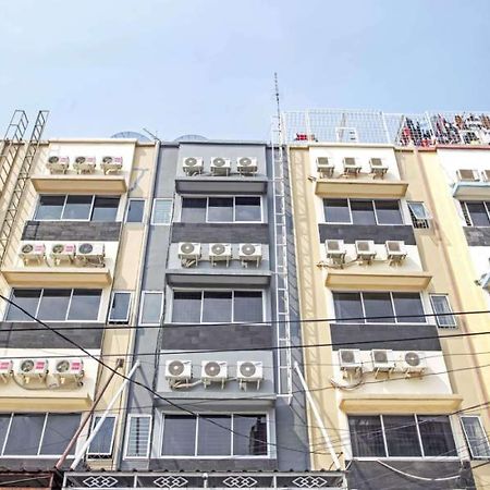 ホテル レッドドアーズ @ マンガ ベサール 2 ジャカルタ エクステリア 写真